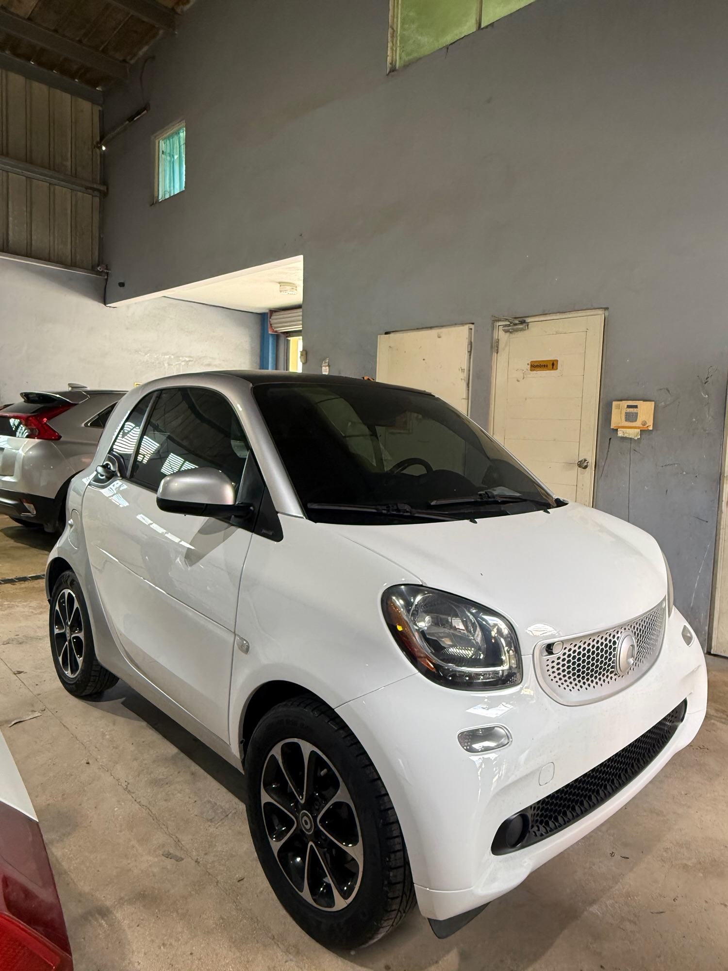 facetune_23-03-2026-13-03-58